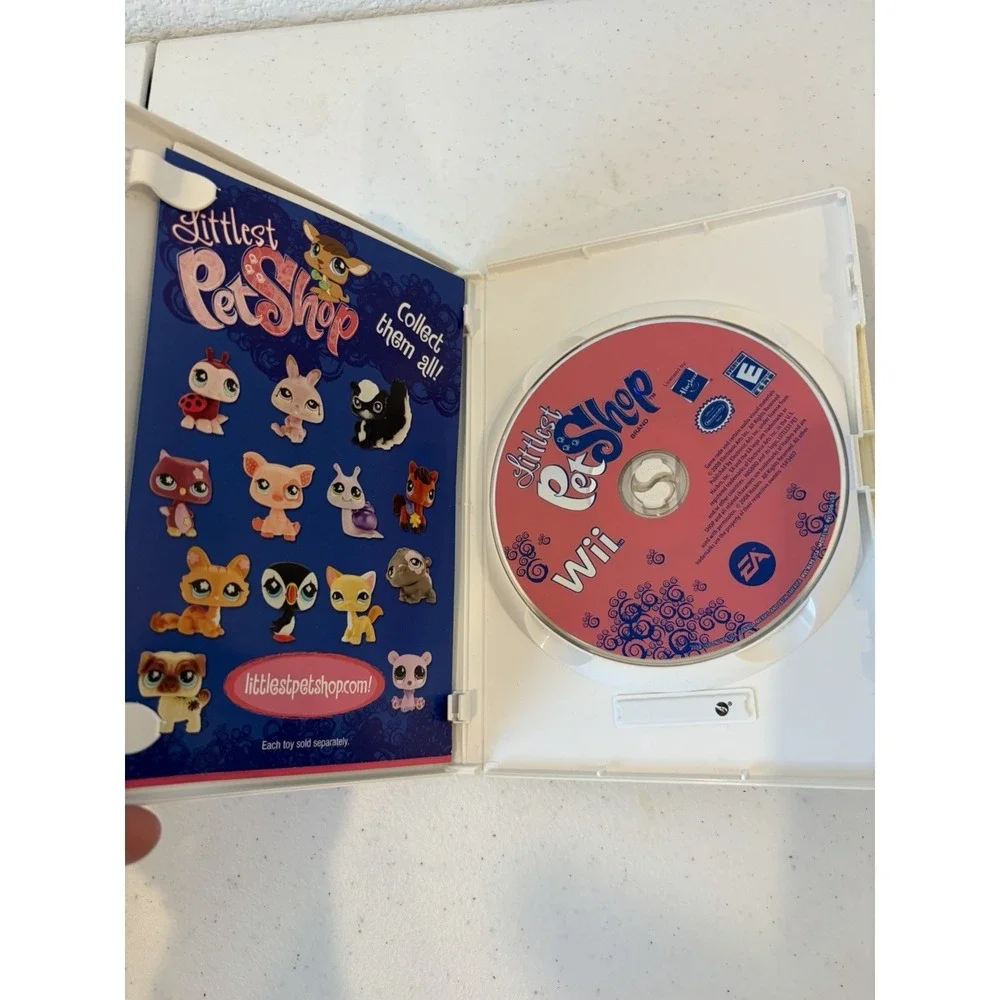 Nintendo Wii Littlest Petshop E-Rated Video Game Complete With Manual CIB